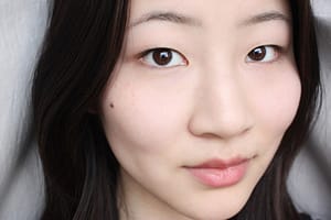MAC Lustre Viva Glam V Lipstick Asian Skin